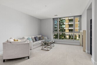 5042 Scholarship in Irvine, CA - Building Photo - Building Photo