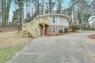 194 Eagle Ct in Woodstock, GA - Building Photo