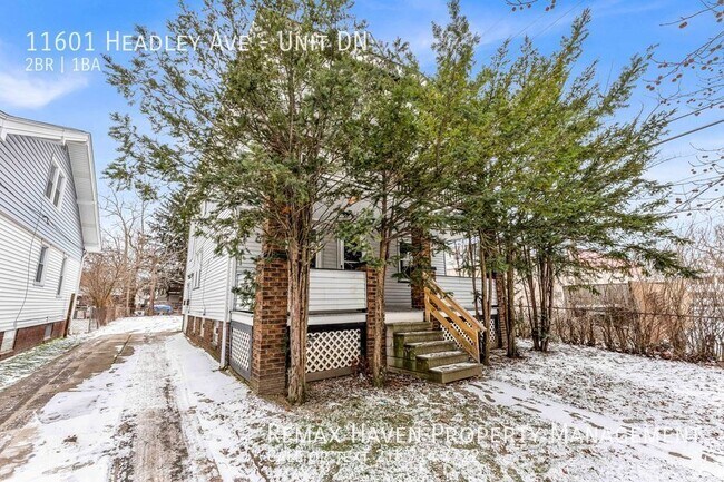 11601 Headley Ave-Unit -Unit DN in Cleveland, OH - Building Photo - Building Photo
