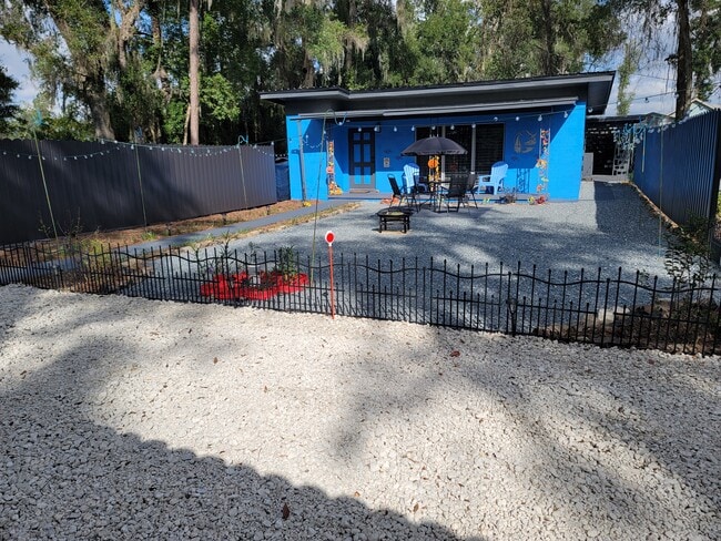 5321 NE 29th St in Silver Springs, FL - Building Photo - Building Photo