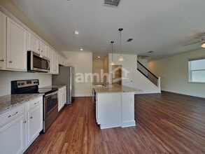 4241 Reisswood Lp in Palmetto, FL - Building Photo - Building Photo