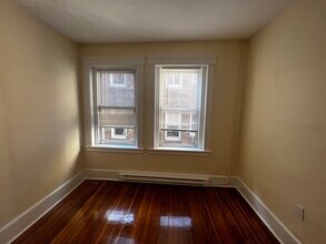 884 Huntington Ave, Unit 7 in Boston, MA - Building Photo - Building Photo