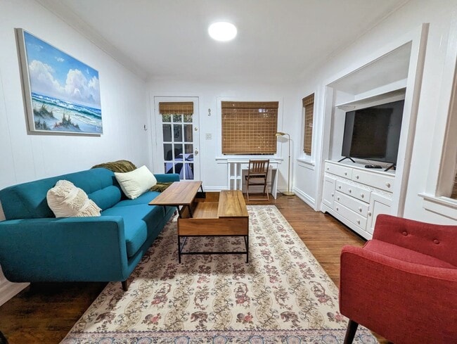 2918 Pacific Ave, Unit 2918
