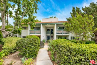 4720 Park Granada in Calabasas, CA - Building Photo - Building Photo