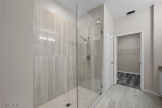 9342 Lake Abby Ln in Bonita Springs, FL - Building Photo - Building Photo