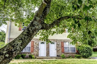 Haywood Meadows Apartments in Nashville, TN - Foto de edificio - Building Photo