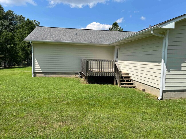 2921 Vaughn Ave in Poplar Bluff, MO - Building Photo - Building Photo