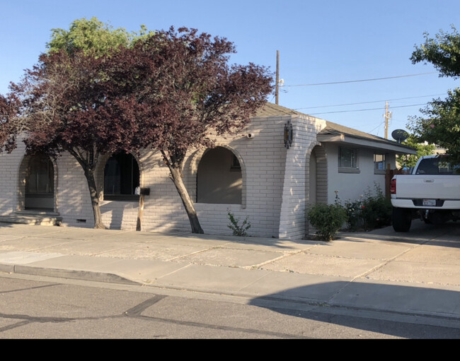 282 Gallaway Ln in Reno, NV - Building Photo - Building Photo