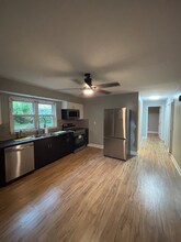 238 Trask St in Aurora, IL - Building Photo - Building Photo