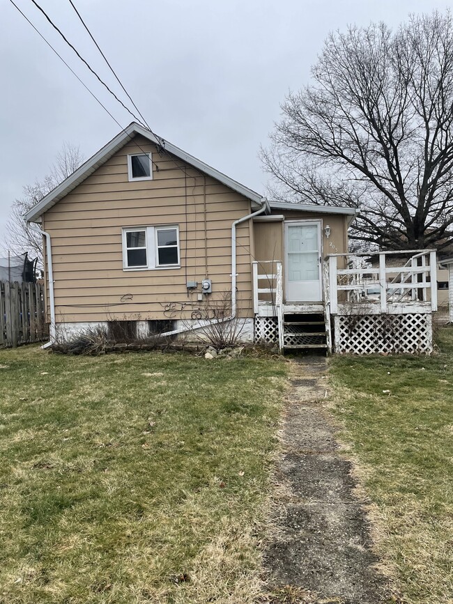 property at 203 23rd St NW