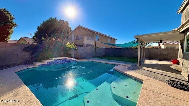 7407 E Medina Ave in Mesa, AZ - Building Photo