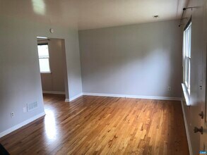 206 Greentree Park in Charlottesville, VA - Building Photo - Building Photo