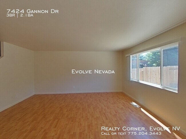 7424 Gannon Dr in Reno, NV - Building Photo - Building Photo