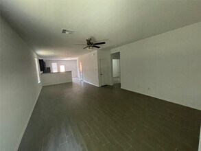 25541 Northpark Palm Dr in Porter, TX - Building Photo - Building Photo