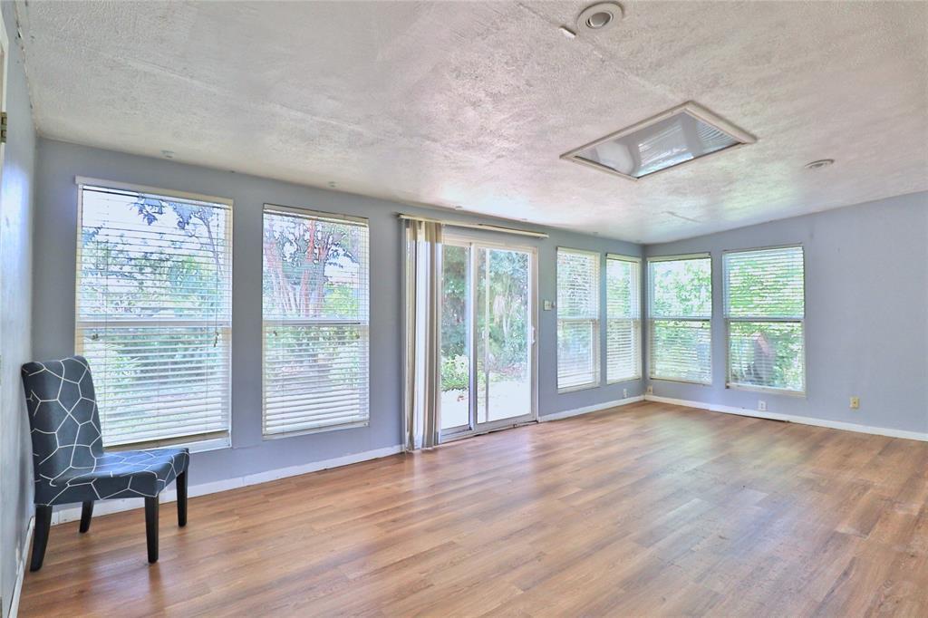 3210 Cloverdale St in Houston, TX - Building Photo