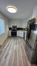 2016 Hale Ct in Wyomissing, PA - Building Photo - Building Photo
