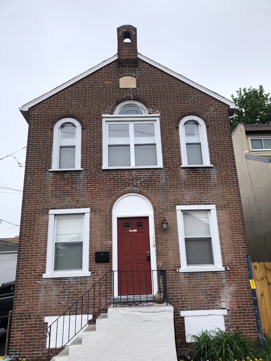 113 S Adams St in West Chester, PA - Building Photo
