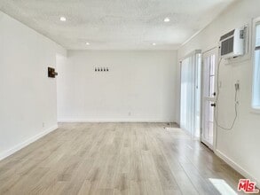 629 Hardin Dr in Inglewood, CA - Building Photo - Building Photo