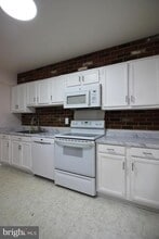 7765 Brandeis Way in Springfield, VA - Building Photo - Building Photo