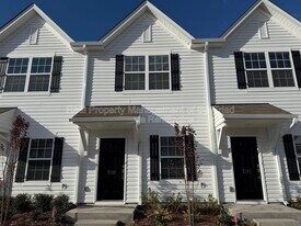 3155 Fall Hls Dr in Winston-Salem, NC - Building Photo