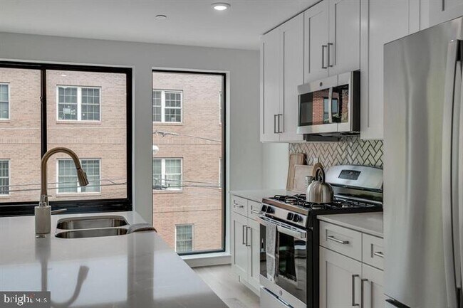 1318 N Franklin St in Philadelphia, PA - Building Photo - Building Photo