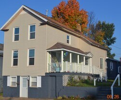 222 W Case St, Unit apt #1 in Negaunee, MI - Building Photo