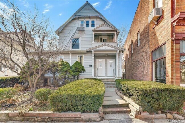 property at 70 N Broadway