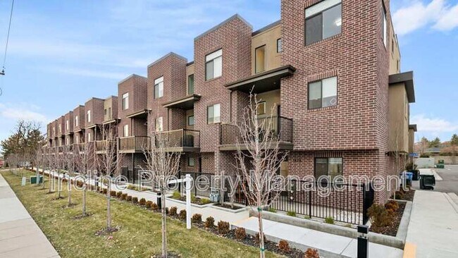 property at 1428 E Komenda Way