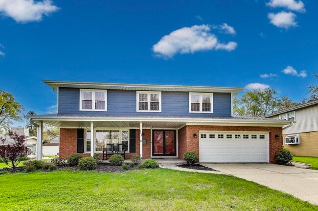 property at 511 S Dwyer Ave