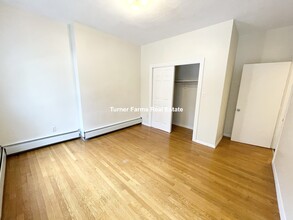 38 Bradford St, Unit 1 in Boston, MA - Building Photo - Building Photo