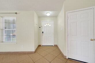 19755 Cozy Cabbin Dr in Katy, TX - Building Photo - Building Photo