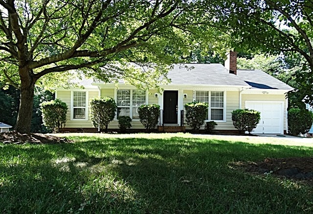 property at 3416 Armitage Dr