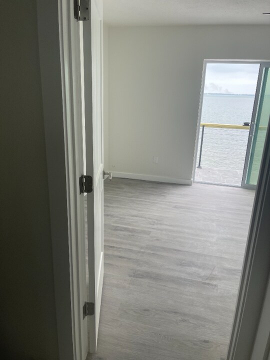 2628 St Joseph Dr in Dunedin, FL - Building Photo