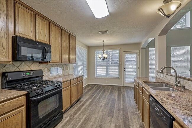 property at 274 Fairwind Trail Dr