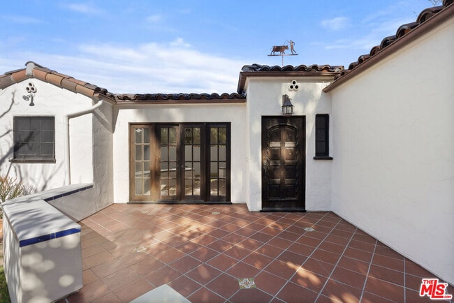 2901 Angus St in Los Angeles, CA - Building Photo - Building Photo