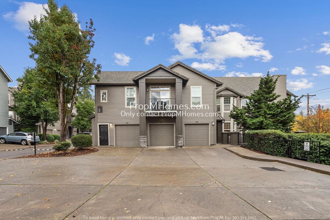 505 Springtree Ln in West Linn, OR - Building Photo