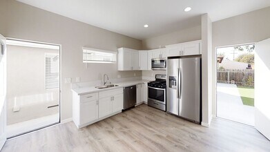 4923 63rd St in San Diego, CA - Building Photo - Building Photo