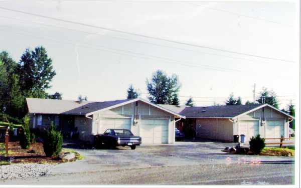 1314-1316 101st St E in Tacoma, WA - Building Photo