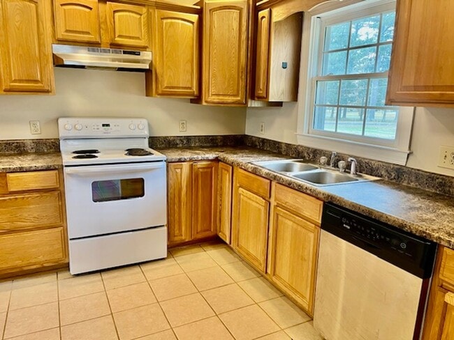 238 Hennon Dr NW in Rome, GA - Building Photo - Building Photo