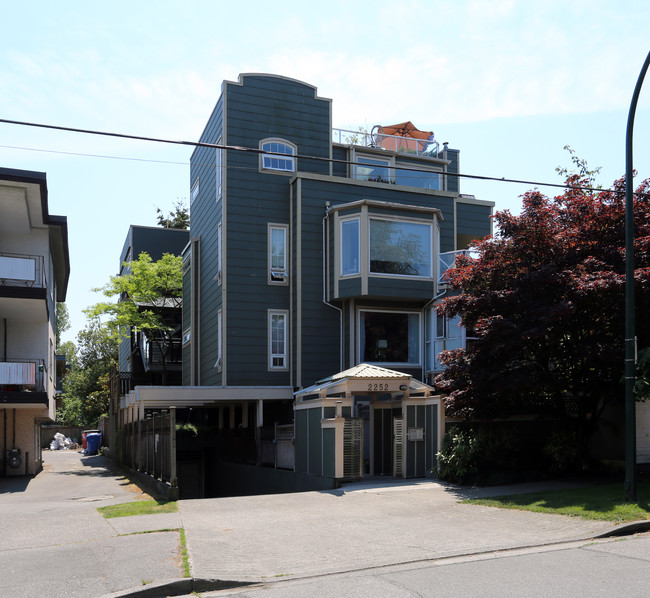 The Tiburon in Vancouver, BC - Building Photo - Primary Photo