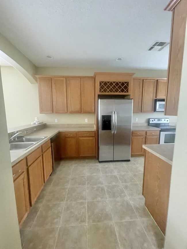 2801 Eagles Roost Cir in Kissimmee, FL - Building Photo - Building Photo