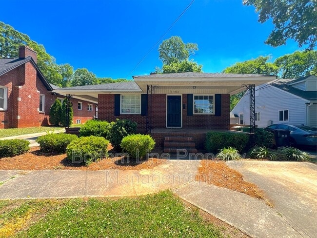 1943 Wilmore Dr in Charlotte, NC - Building Photo - Building Photo