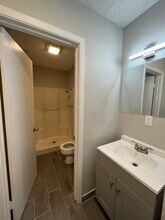 2906 Corpus Christi St, Unit 2 in Laredo, TX - Building Photo - Building Photo