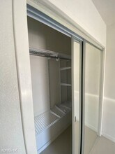 1401 E Carson Ave in Las Vegas, NV - Building Photo - Building Photo