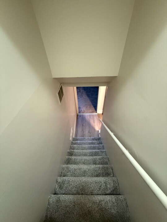 1105 W 10550 S, Unit Burr Basement in South Jordan, UT - Building Photo