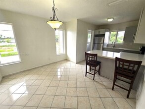 8891 SW 36th St in Miami, FL - Building Photo - Building Photo