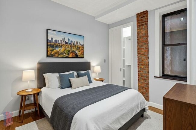 141 Ridge St, Unit A in New York, NY - Building Photo - Building Photo