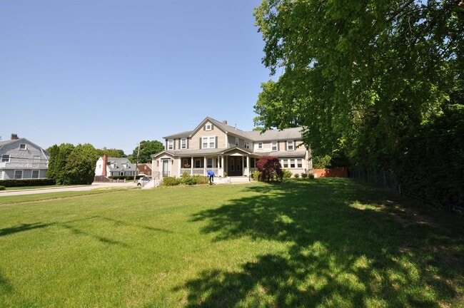376 Main St in Nashua, NH - Building Photo - Building Photo
