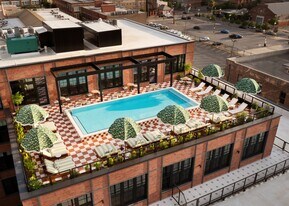 Memoir Warehouse District in New Orleans, LA - Building Photo