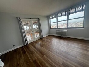 7004 JFK Blvd E in Guttenberg, NJ - Building Photo - Building Photo